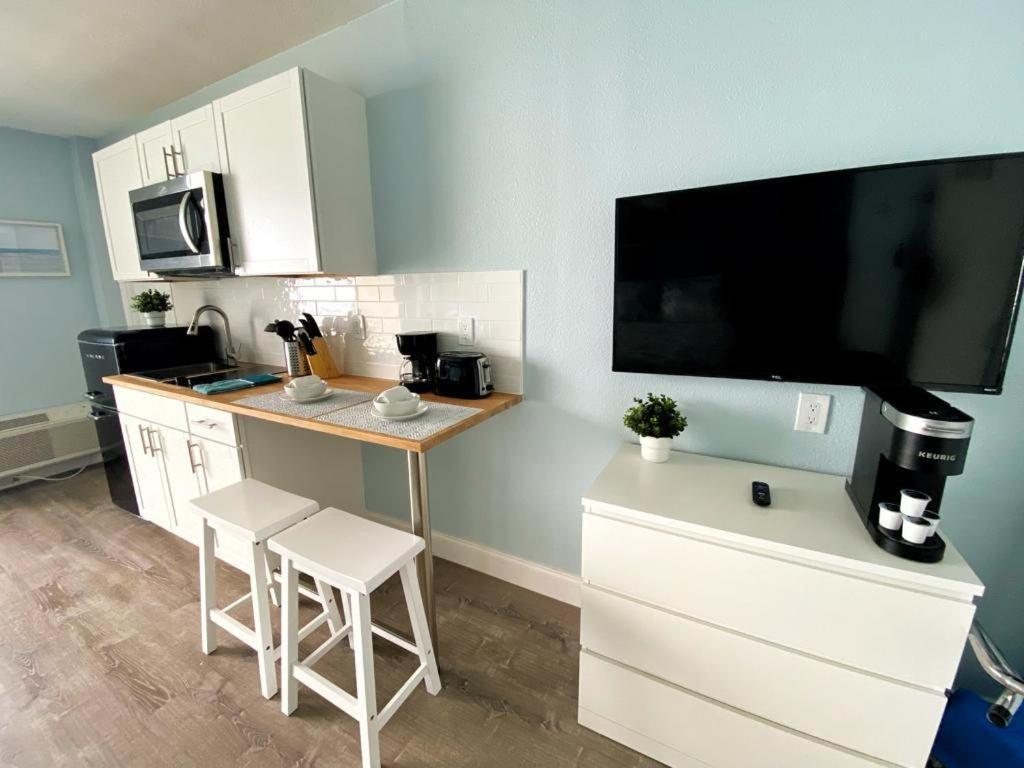 Sea Dip Resort Studios! Daytona Beach Buitenkant foto